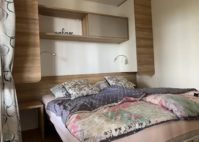 Mobile Leggiero 156 - Porton Nature Hideouts