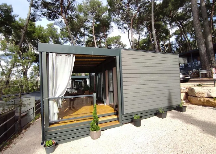 Mobile Leggiero 156 - Porton Nature Hideouts Kamp